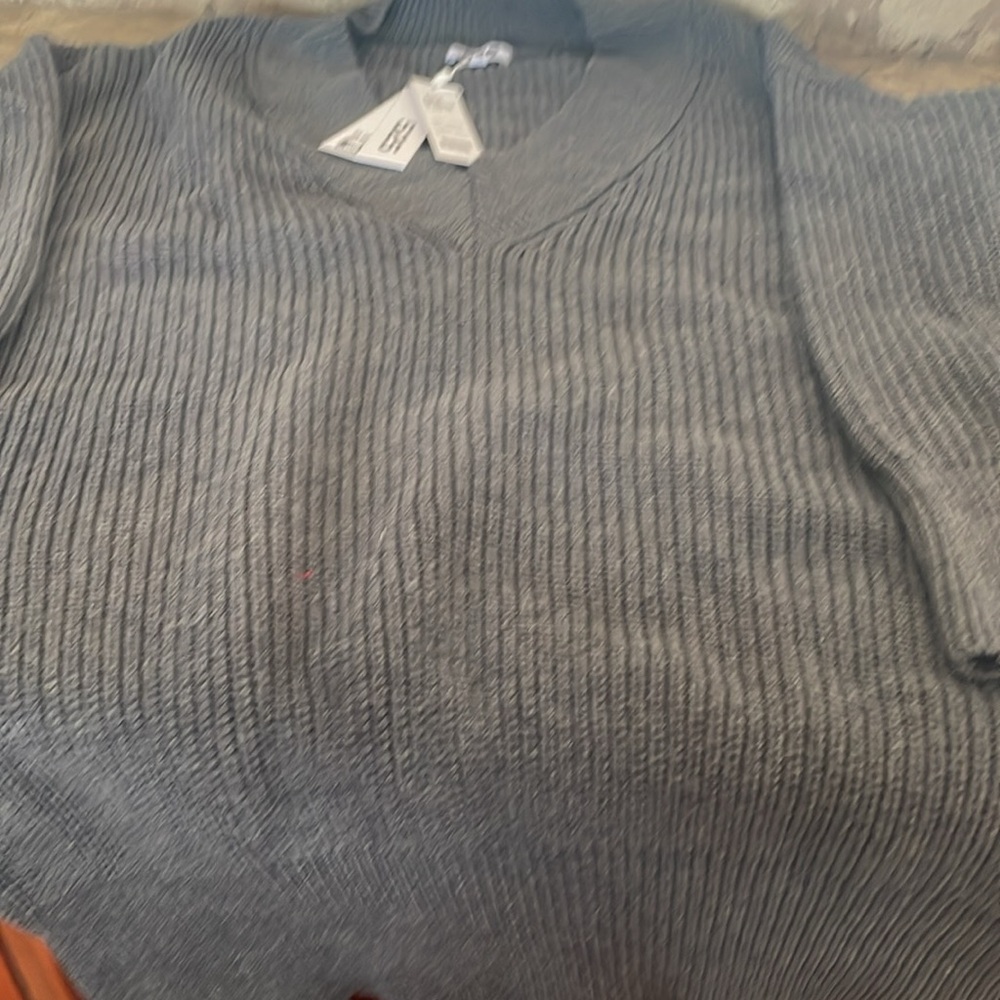 V neck sweater dress - Picture 4 of 5